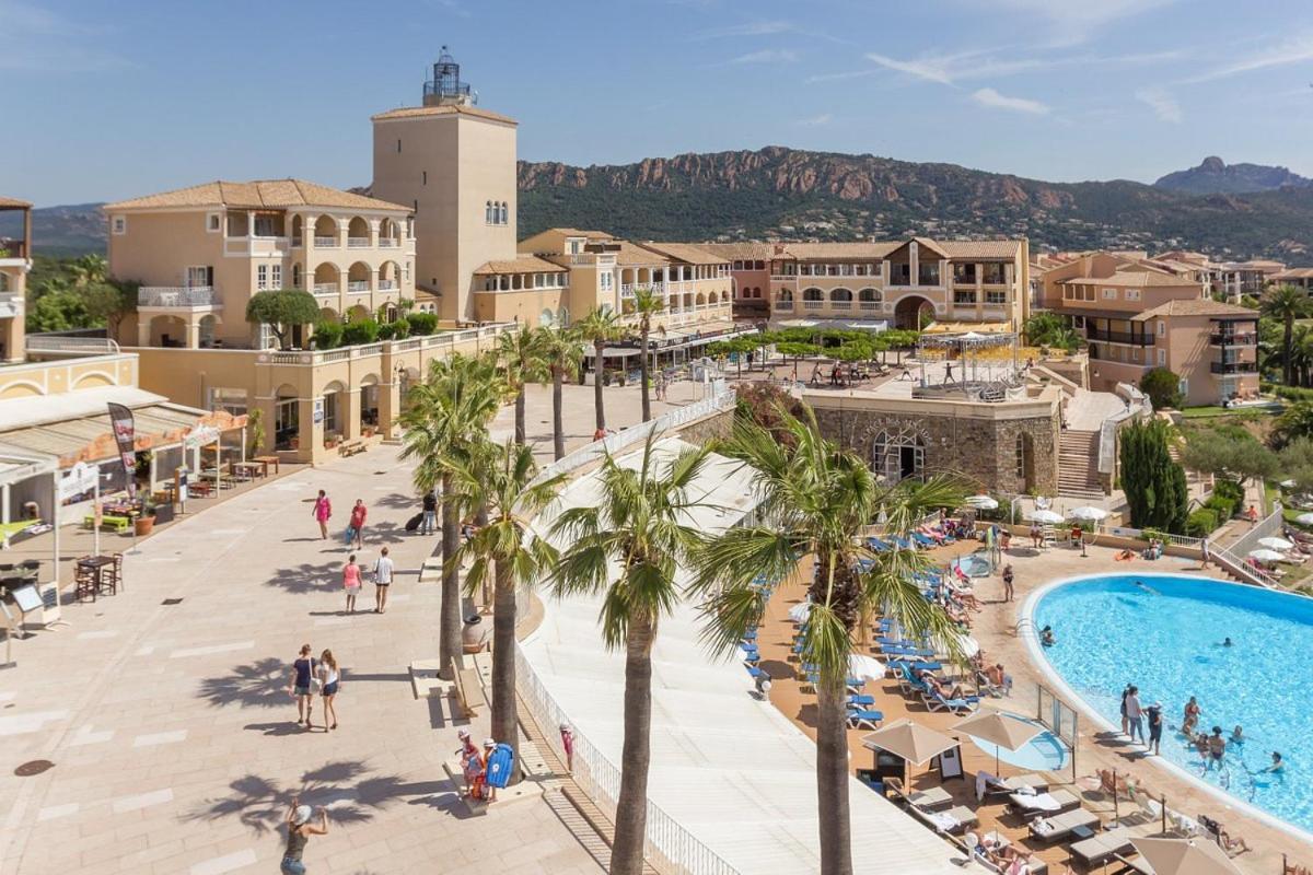 Village Cap Esterel, Piscine, Plage Saint-Raphael  Ngoại thất bức ảnh