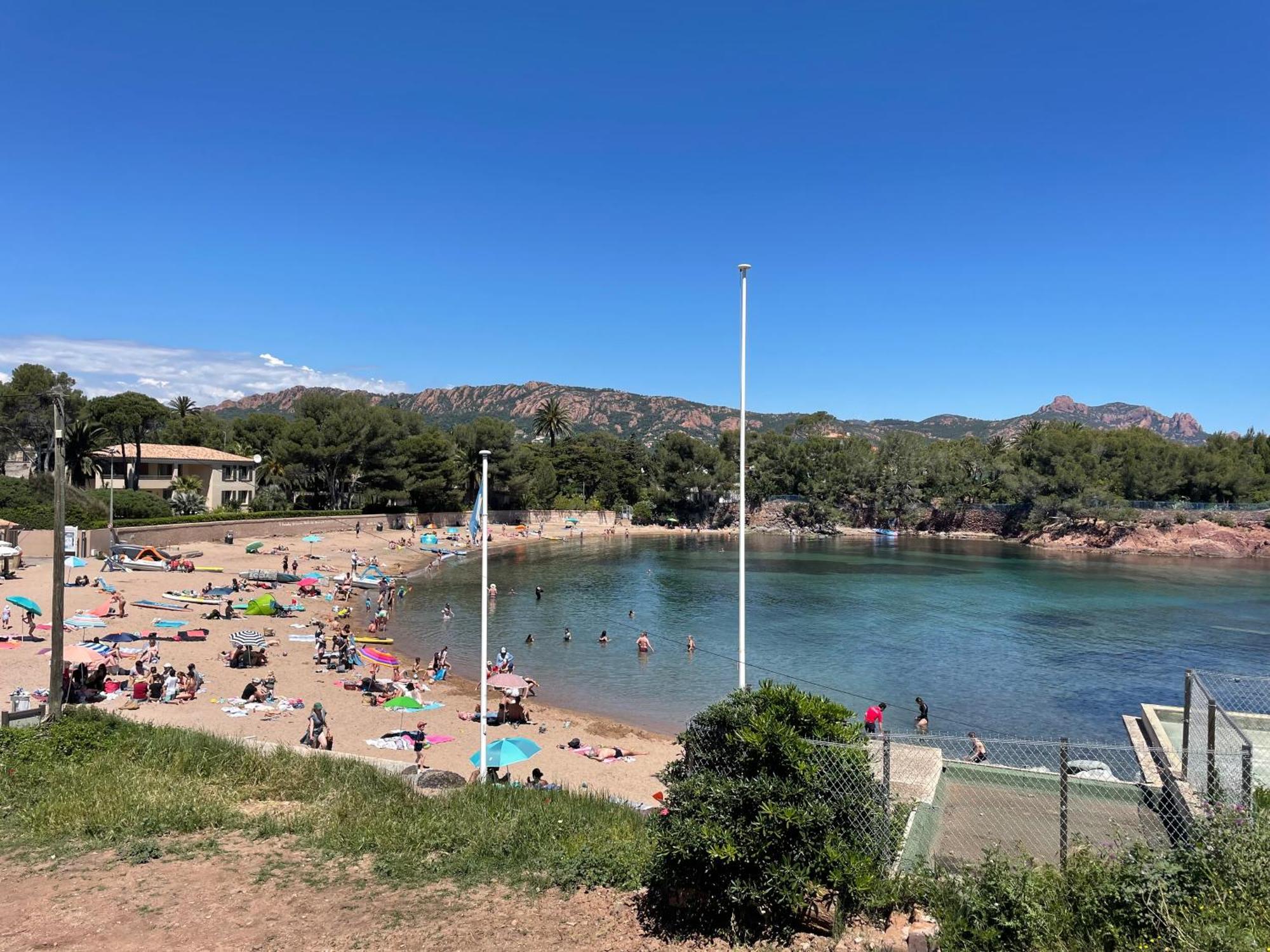 Village Cap Esterel, Piscine, Plage Saint-Raphael  Ngoại thất bức ảnh